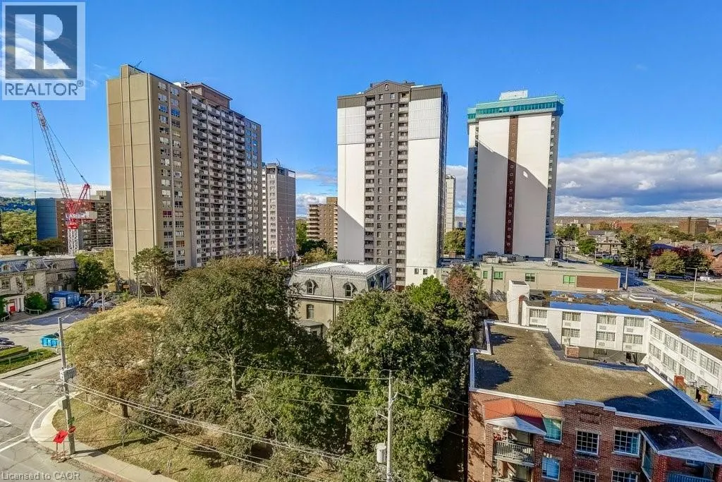 67 CAROLINE Street S Unit# 9D, #9D