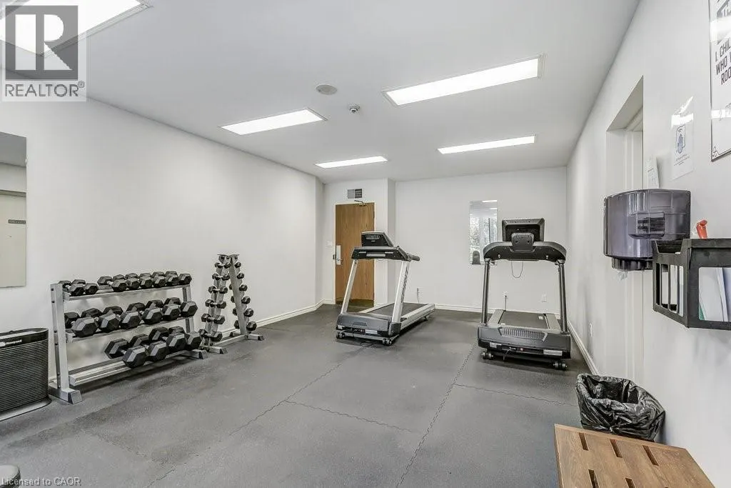 67 CAROLINE Street S Unit# 9D, #9D