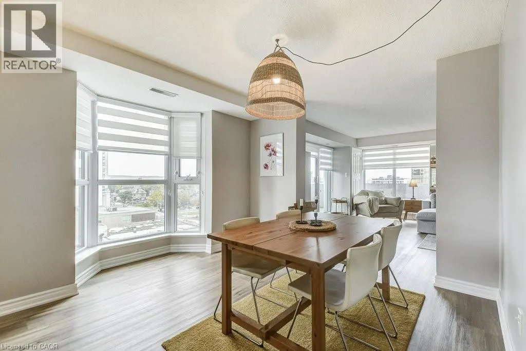 67 CAROLINE Street S Unit# 9D, #9D