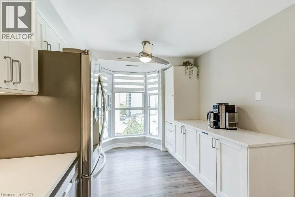 67 CAROLINE Street S Unit# 9D, #9D