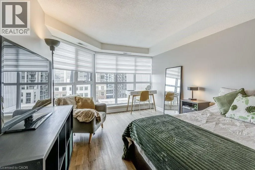67 CAROLINE Street S Unit# 9D, #9D