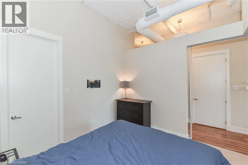 112 BENTON Street Unit# 306, #306