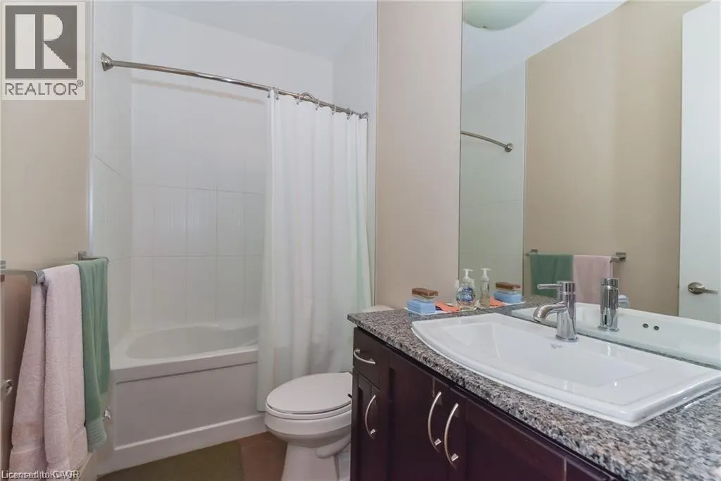 112 BENTON Street Unit# 306, #306