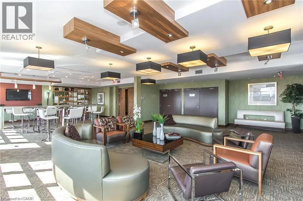 112 BENTON Street Unit# 306, #306