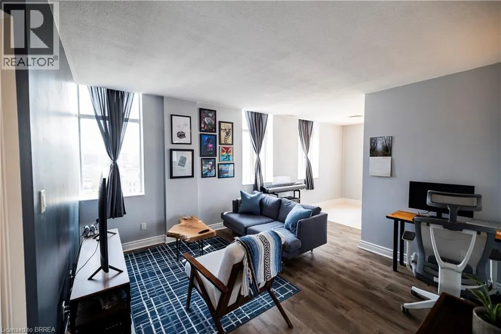 36 JAMES Street S Unit# 1405, #1405