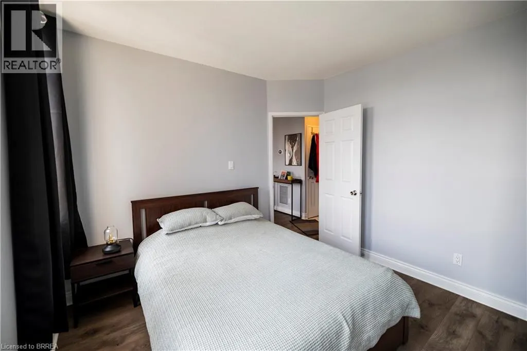 36 JAMES Street S Unit# 1405, #1405