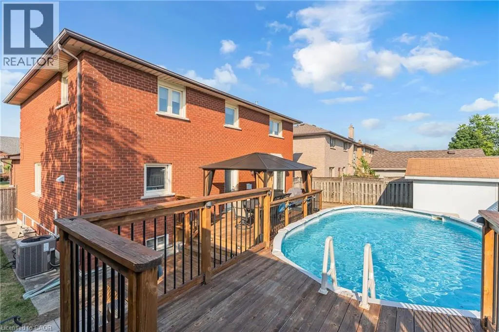 2 VINEHILL Drive