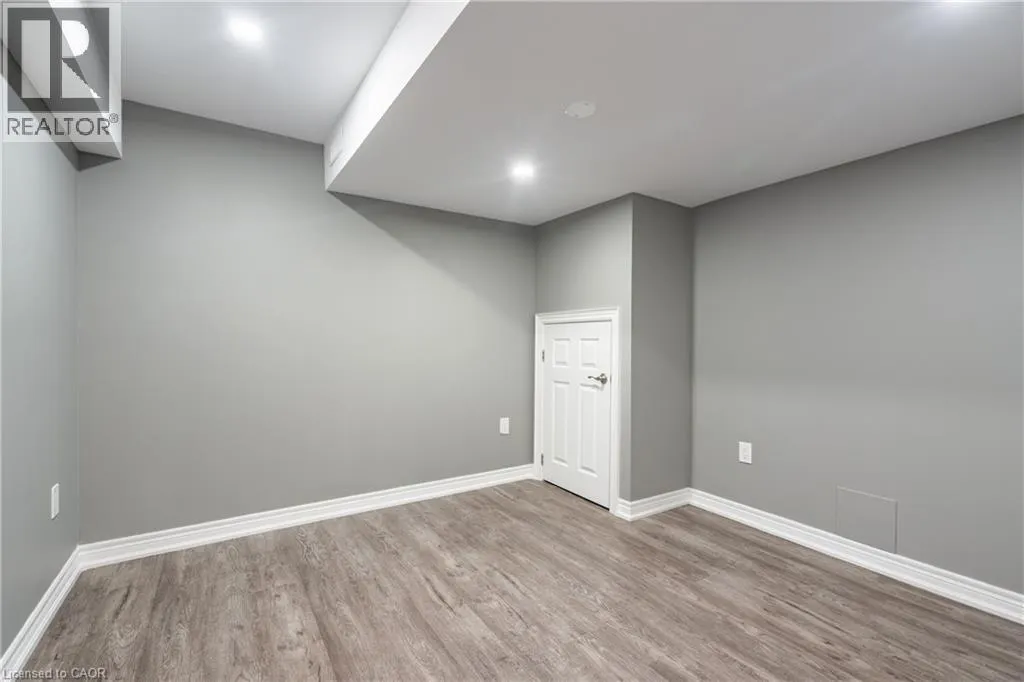 8561 DOGWOOD Crescent