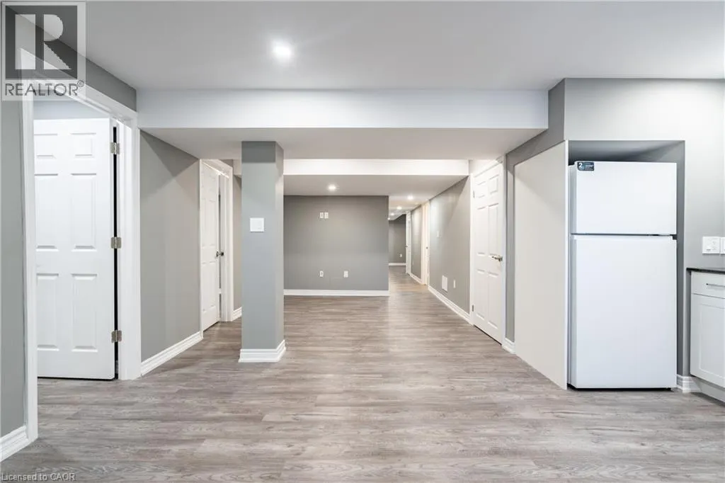 8561 DOGWOOD Crescent
