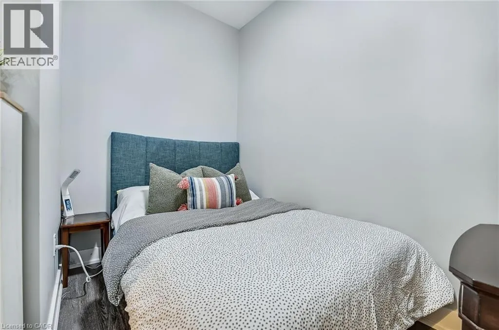 4040 UPPER MIDDLE Road Unit# 103, #103