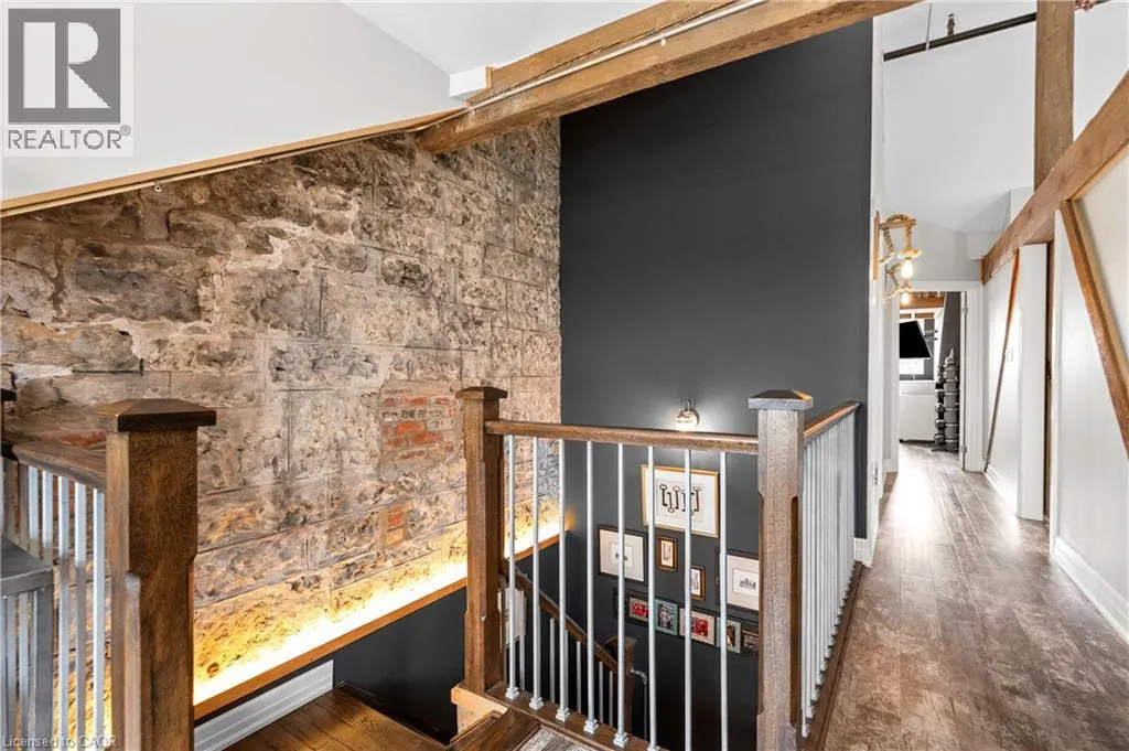 25 CONCESSION Street Unit# 201, #201