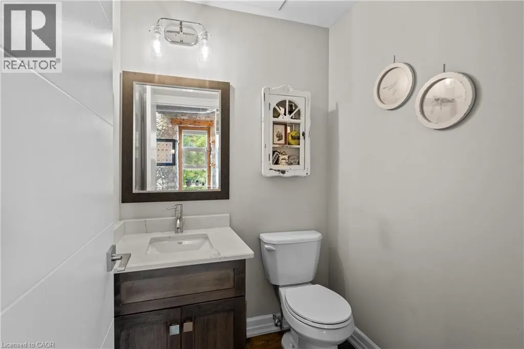 25 CONCESSION Street Unit# 201, #201