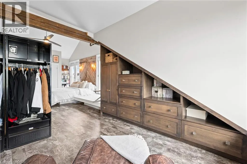25 CONCESSION Street Unit# 201, #201