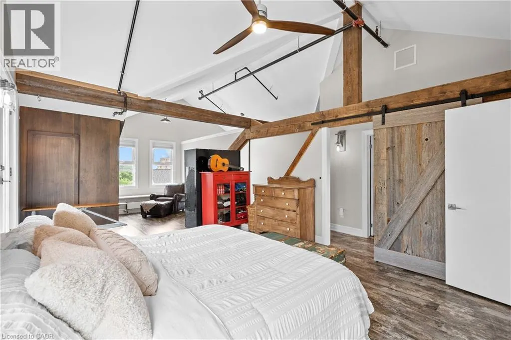 25 CONCESSION Street Unit# 201, #201