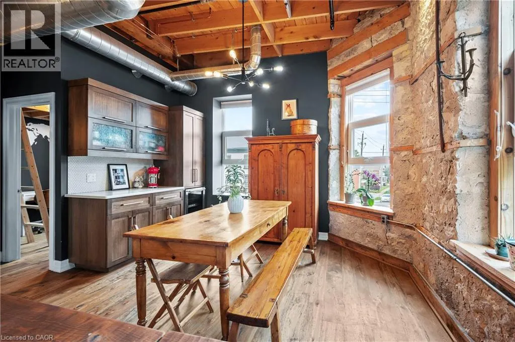 25 CONCESSION Street Unit# 201, #201