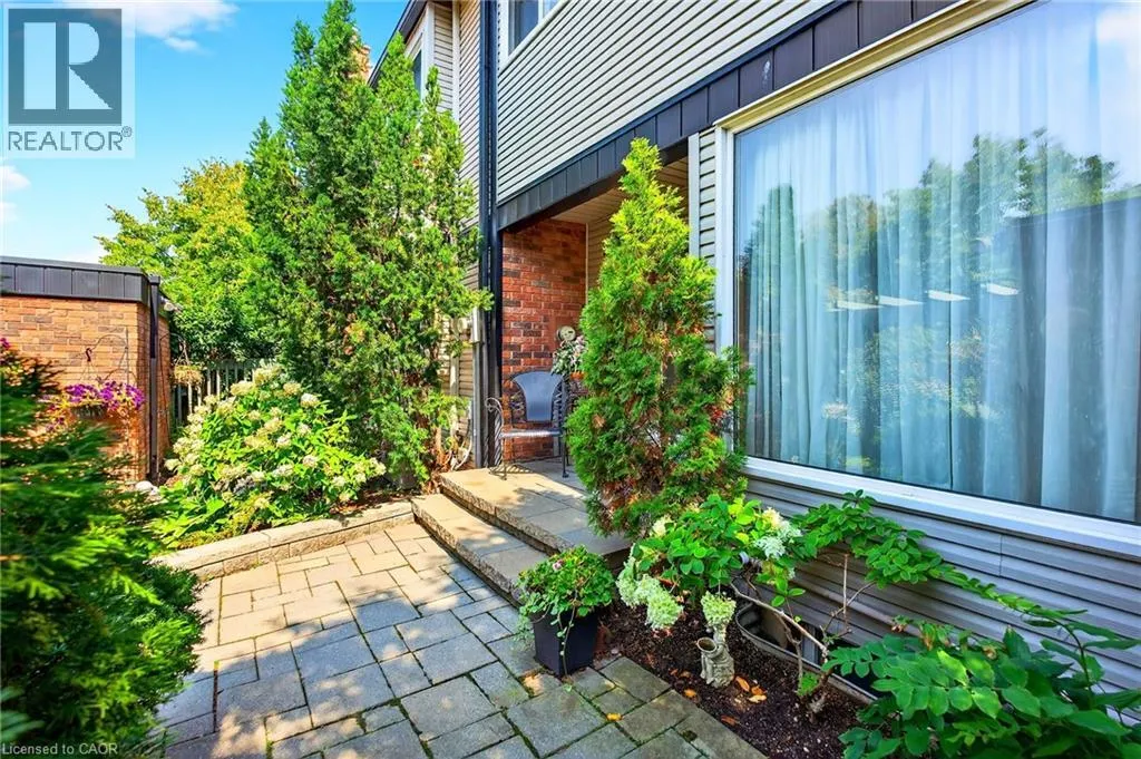 1552 KERNS Road Unit# 4, #4