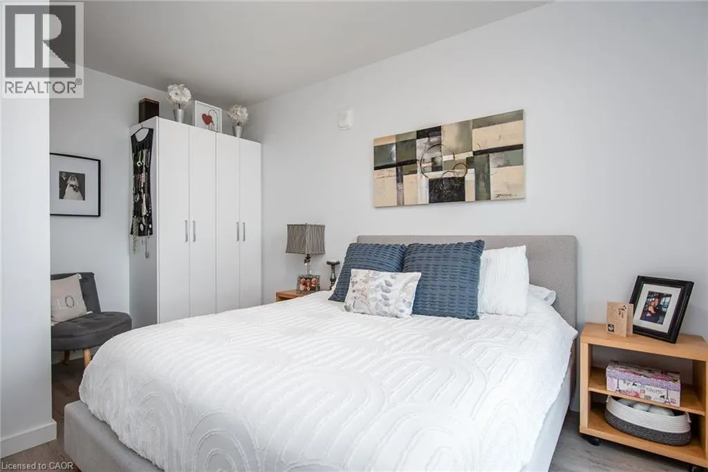 181 KING Street S Unit# 1605, #1605