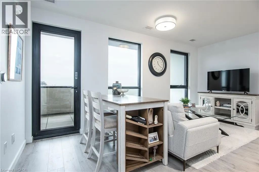 181 KING Street S Unit# 1605, #1605