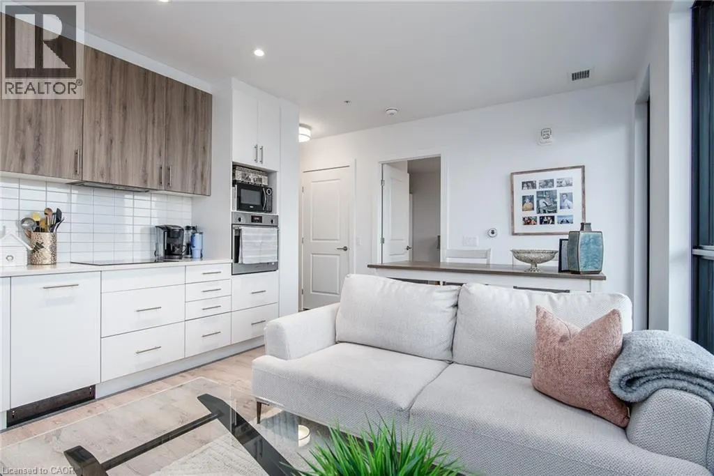 181 KING Street S Unit# 1605, #1605