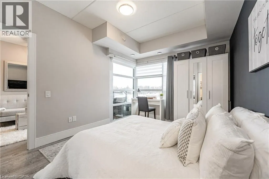 15 PRINCE ALBERT Boulevard Unit# 405, #405