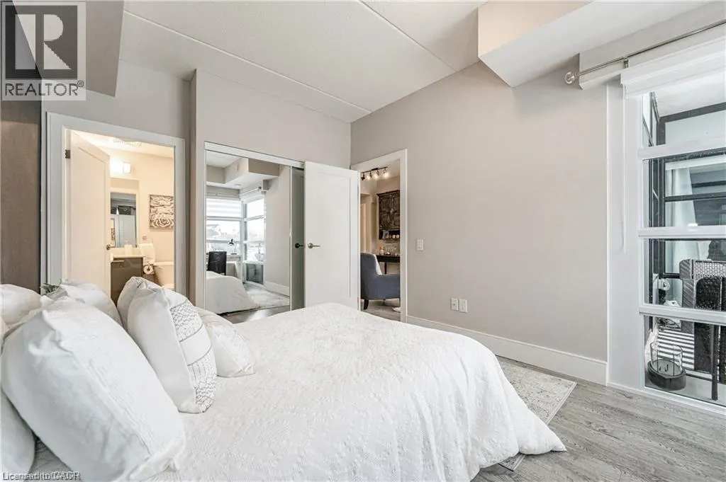 15 PRINCE ALBERT Boulevard Unit# 405, #405