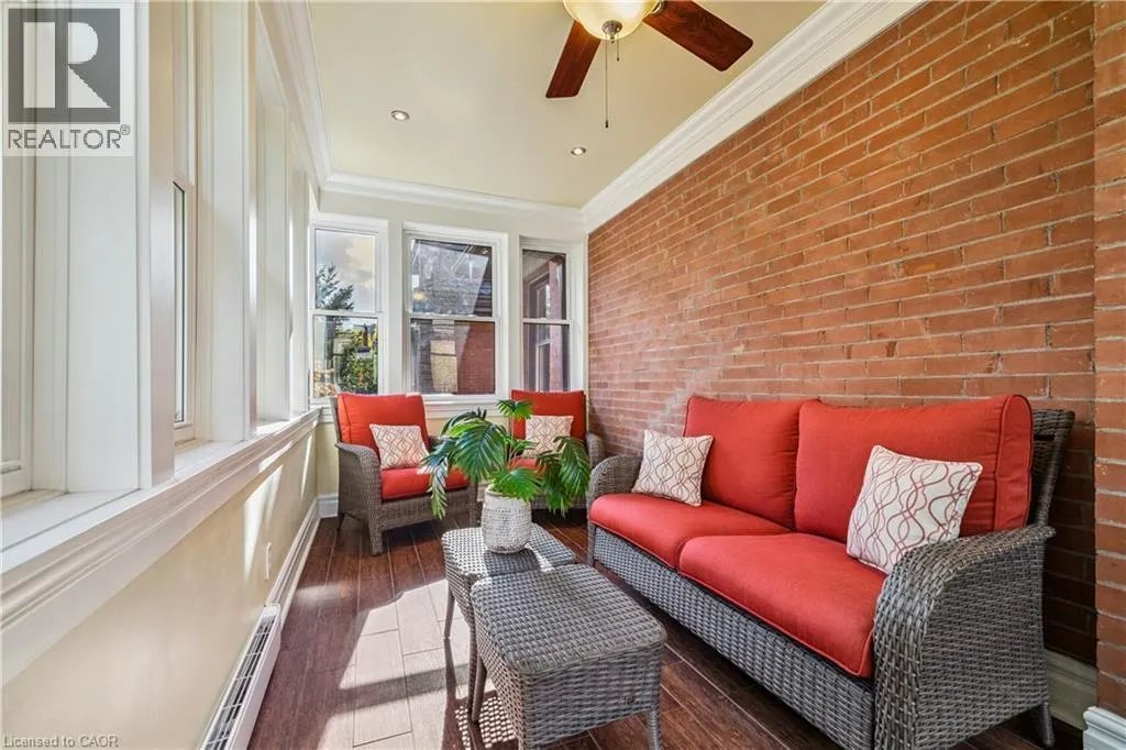 119 PROSPECT Street S