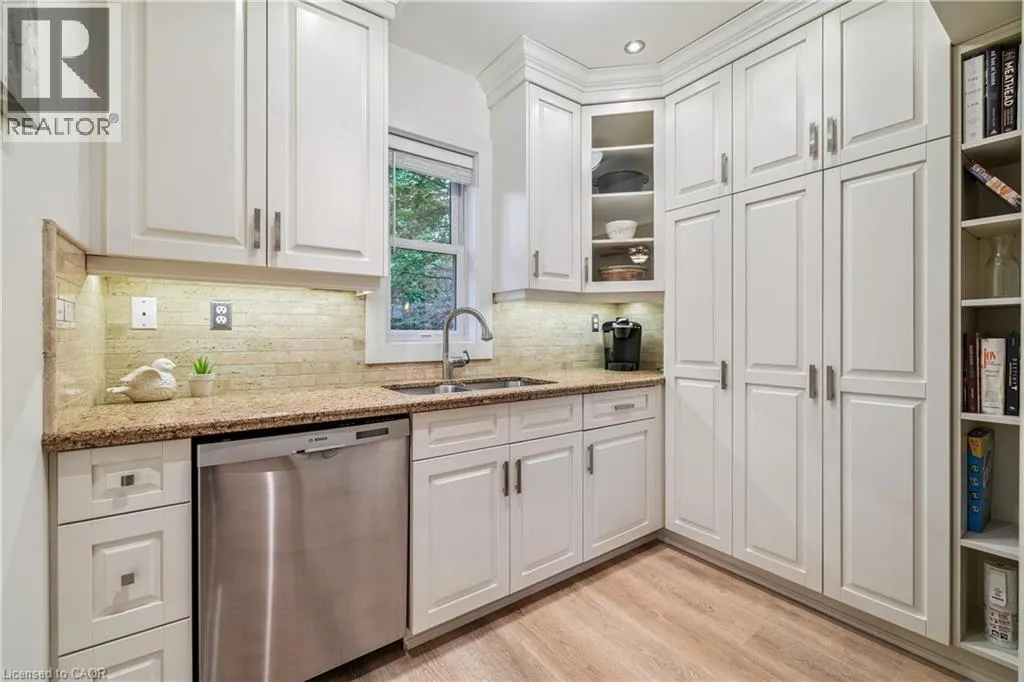 119 PROSPECT Street S