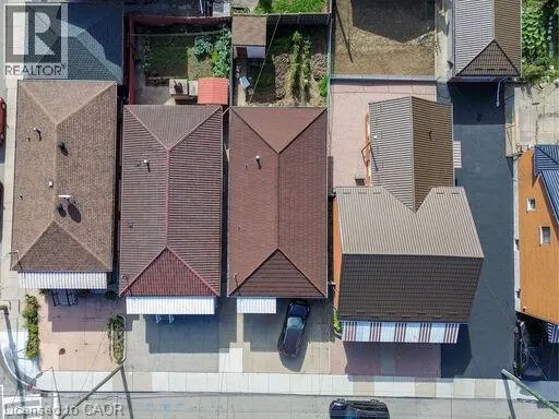 313 BARTON Street W