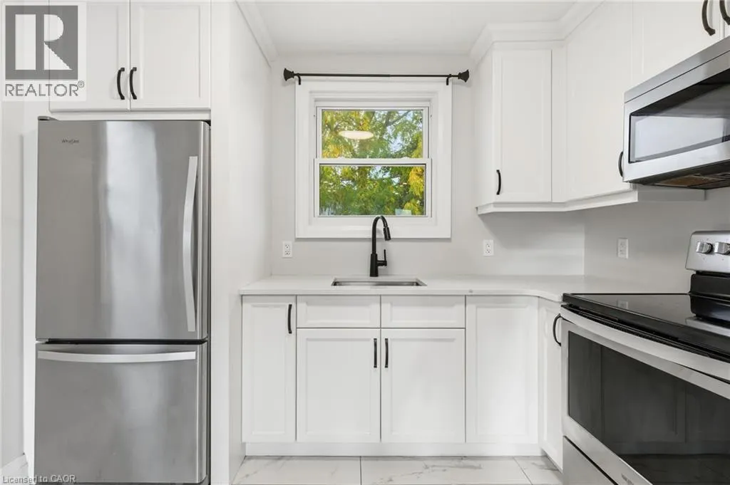 558 ROSSEAU Road
