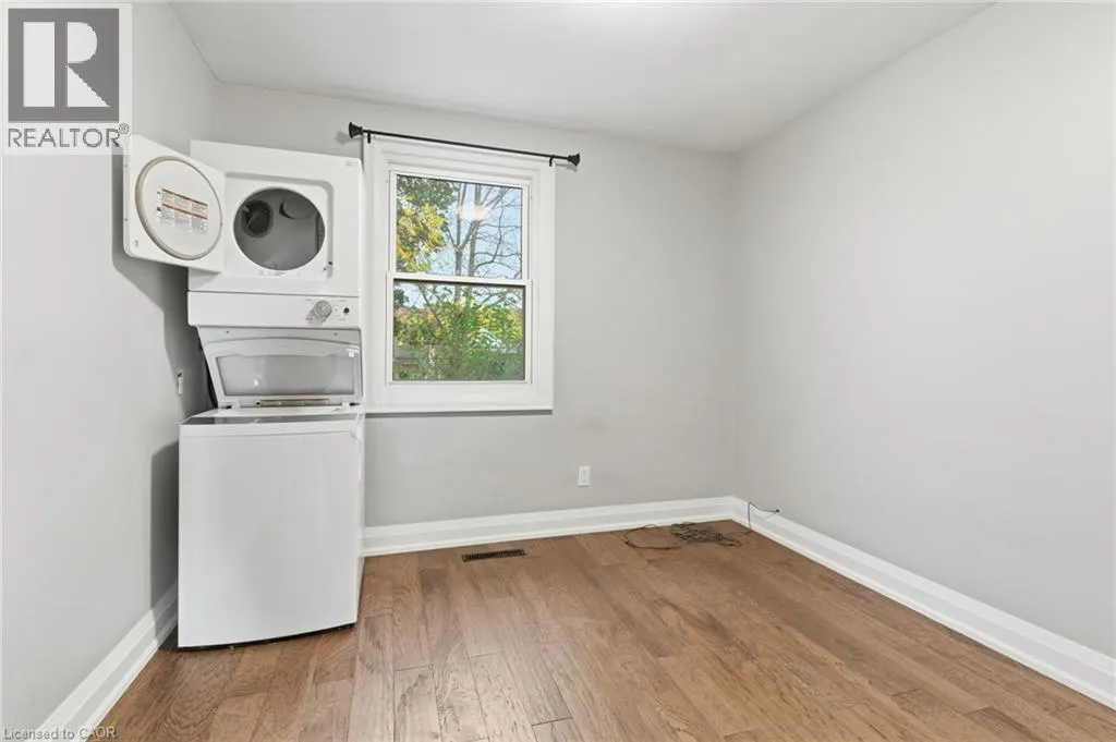 558 ROSSEAU Road
