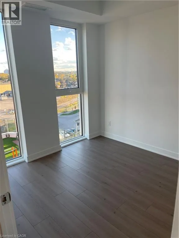 25 WELLINGTON Street S Unit# 602, #602