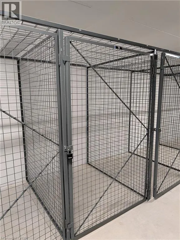 25 WELLINGTON Street S Unit# 602, #602