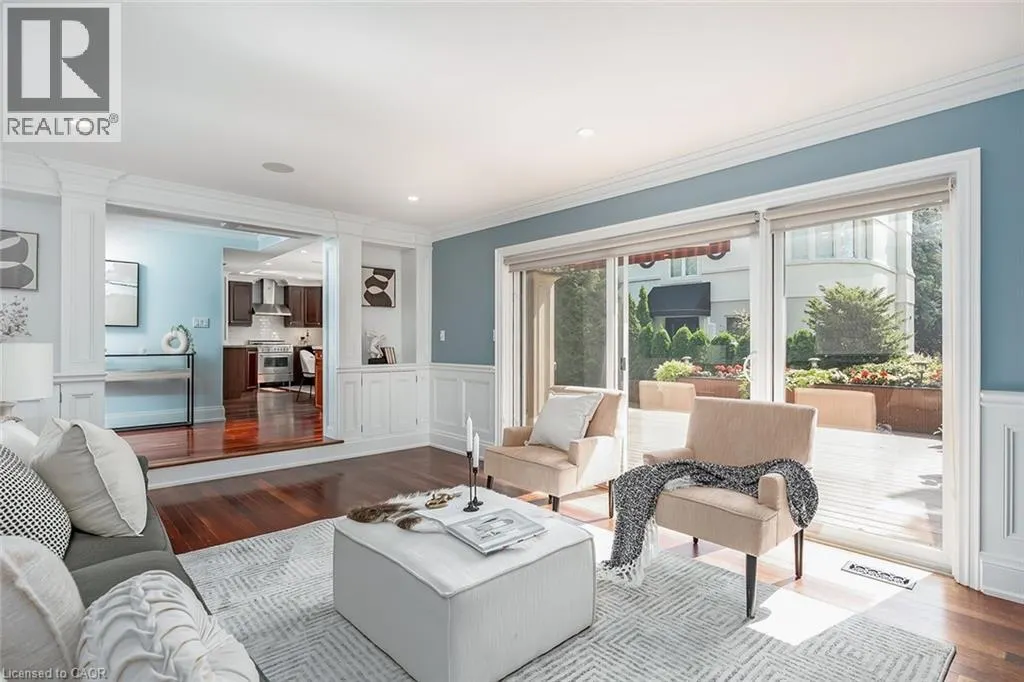2428 LAKESHORE Road
