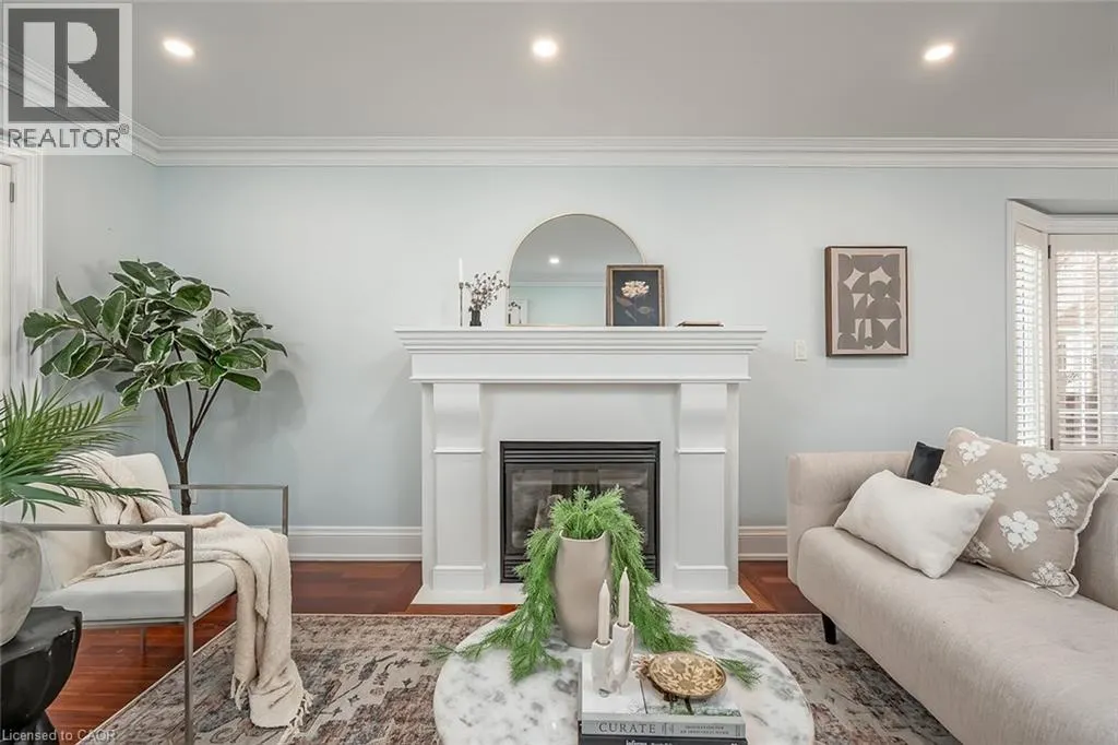 2428 LAKESHORE Road