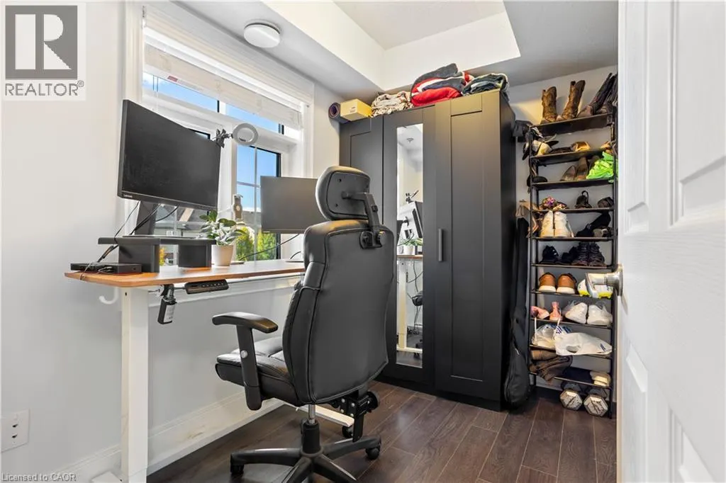 64 FREDERICK Drive Unit# 204, #204