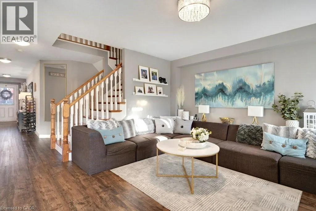 4 SWIFT Crescent