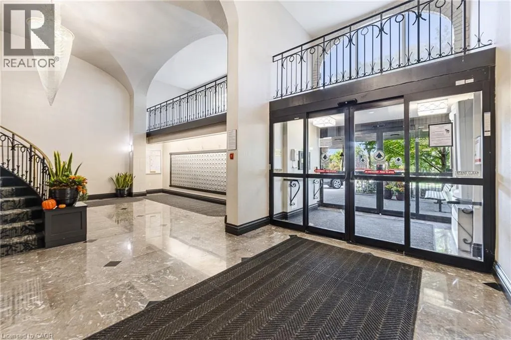 500 GREEN Road Unit# 1012, #1012