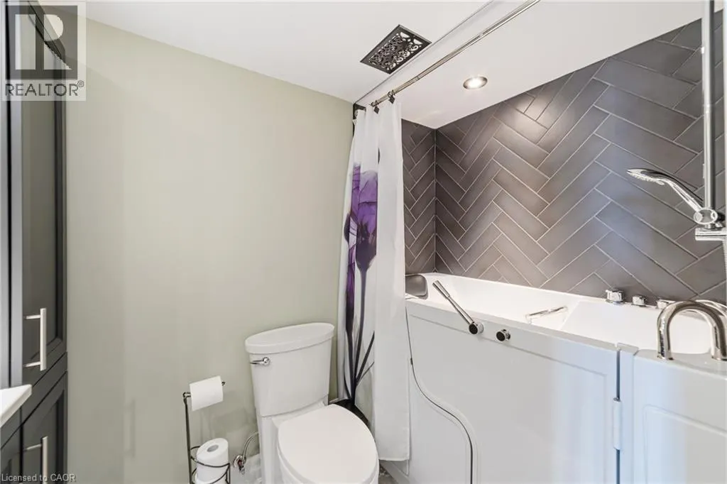 500 GREEN Road Unit# 1012, #1012