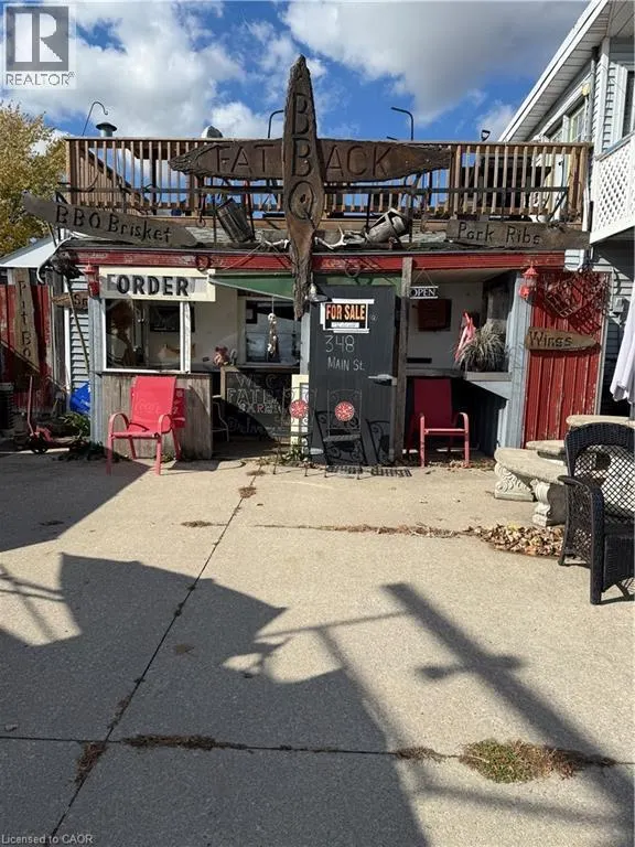 1 MAIN Street