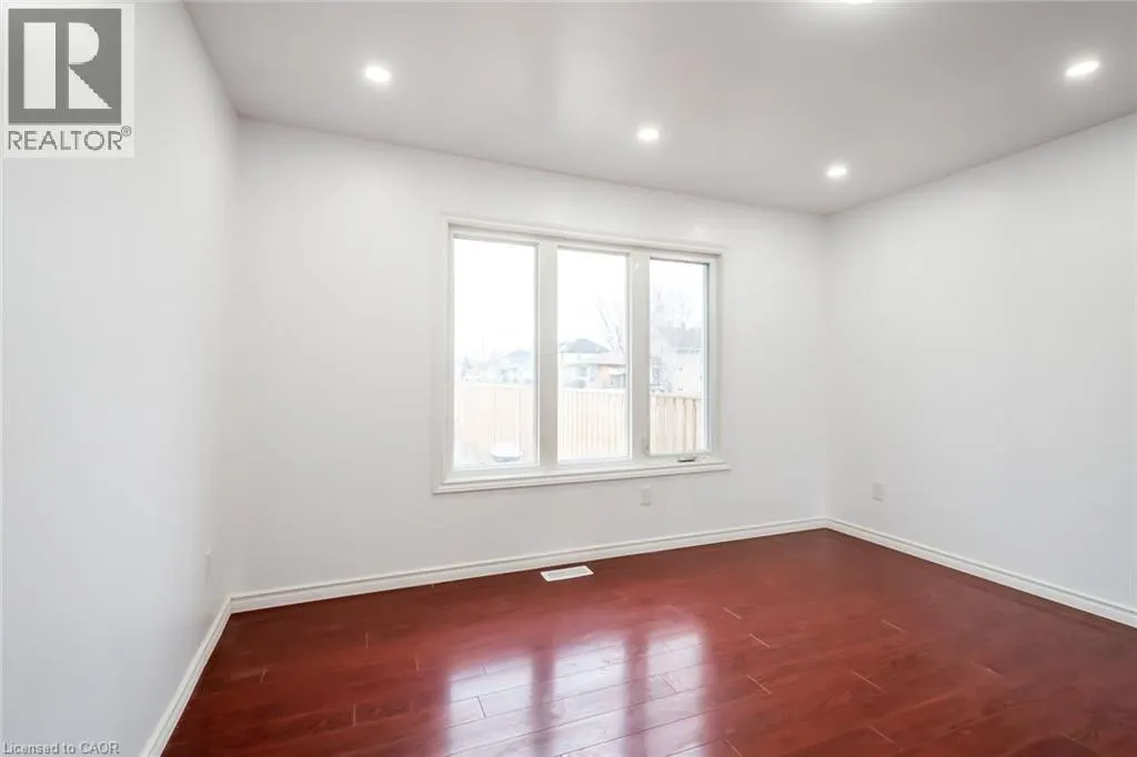 132 FRANKLIN Avenue