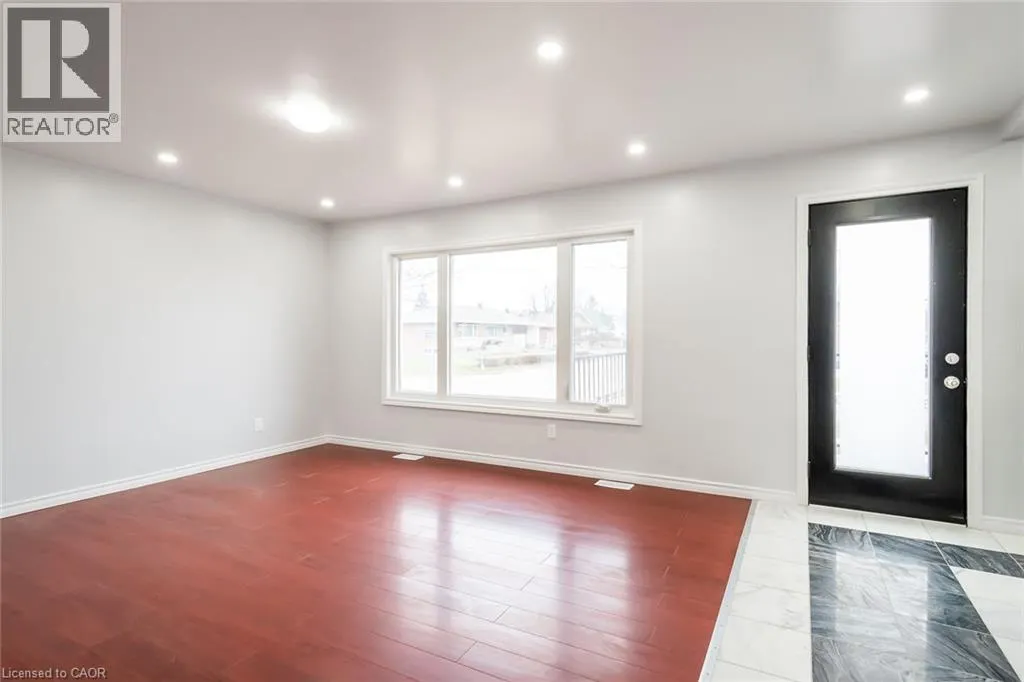 132 FRANKLIN Avenue