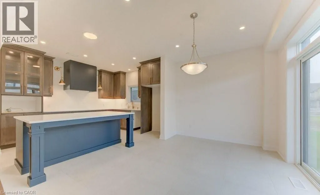 54 JACOB DETWEILLER Drive