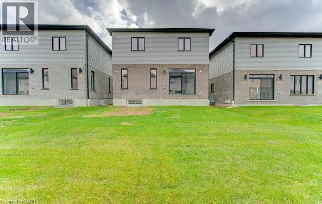 54 JACOB DETWEILLER Drive