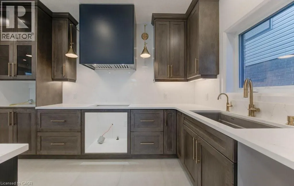 54 JACOB DETWEILLER Drive