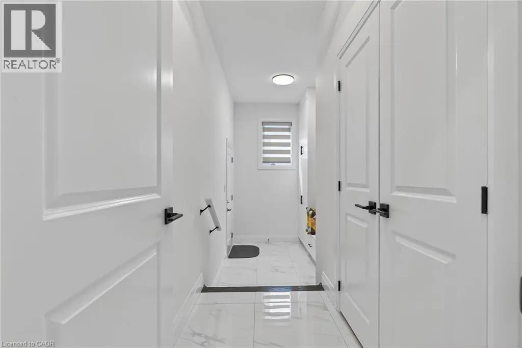209 JEFFREY Place