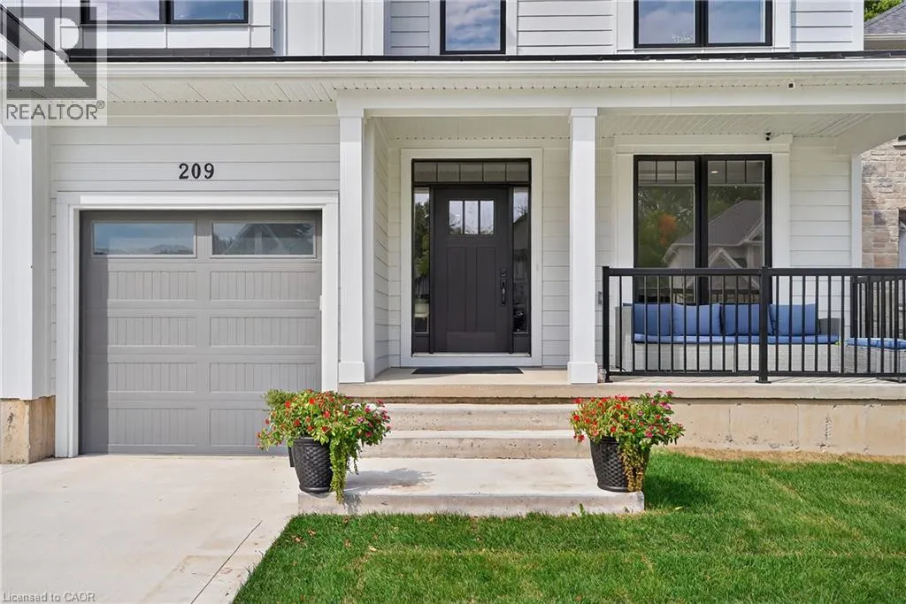 209 JEFFREY Place