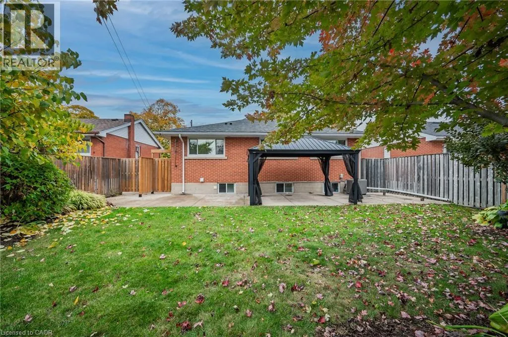 30 WILDEWOOD Avenue