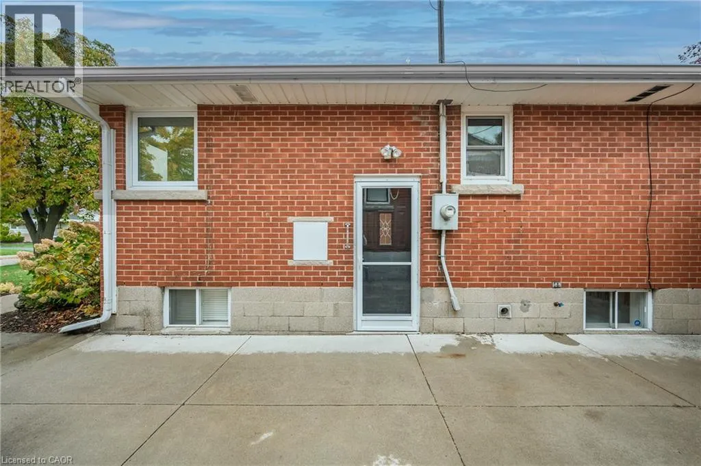 30 WILDEWOOD Avenue