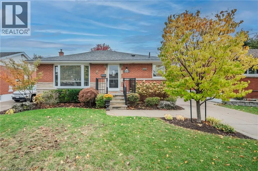 30 WILDEWOOD Avenue