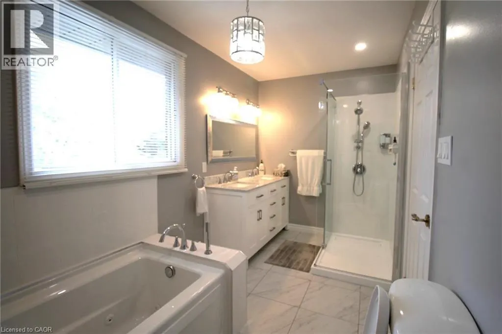 153 MEADOWBROOK Drive